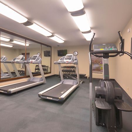 Holiday Inn Express & Suites Fayetteville University Of Arkansas Area By Ihg Eksteriør billede