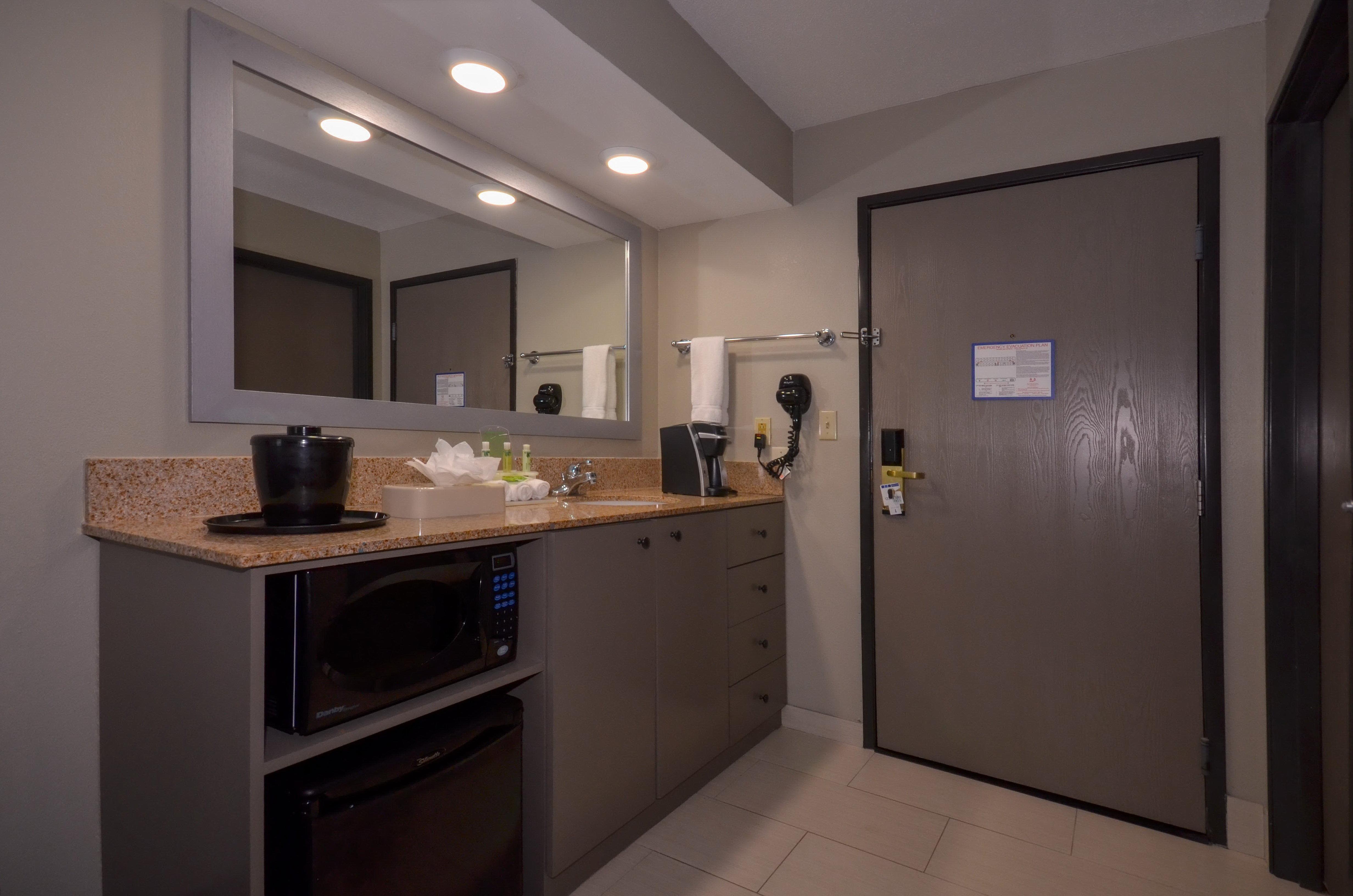 Holiday Inn Express & Suites Fayetteville University Of Arkansas Area By Ihg Eksteriør billede
